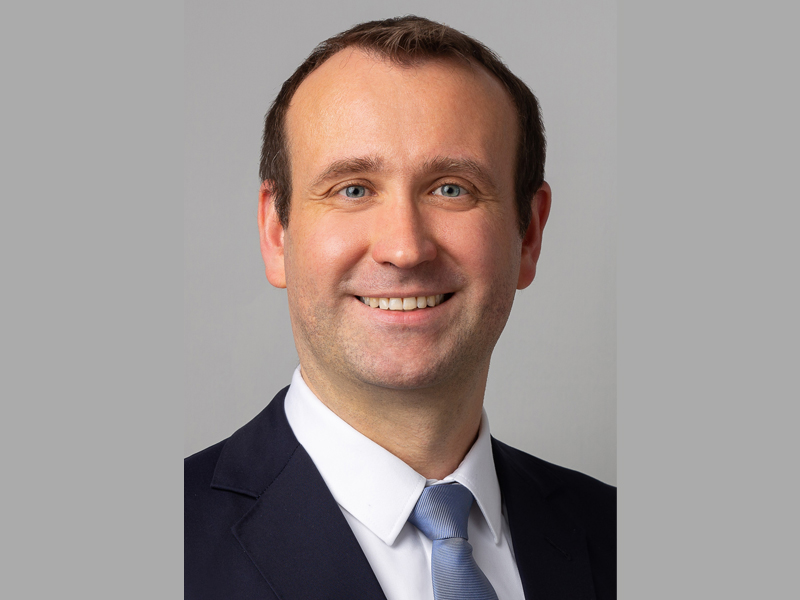 Dr. Stephan Bunge Dr. Stephan Bunge